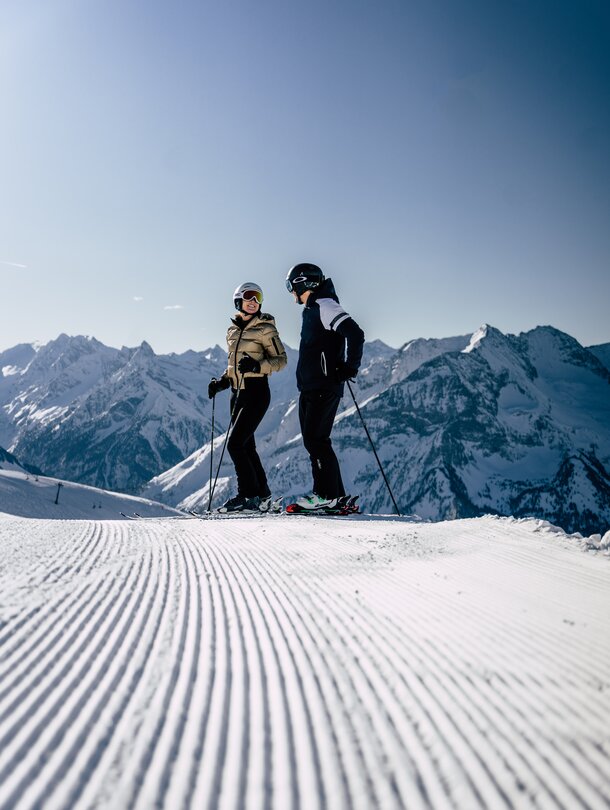 couple on skiing holiday in Tyrol