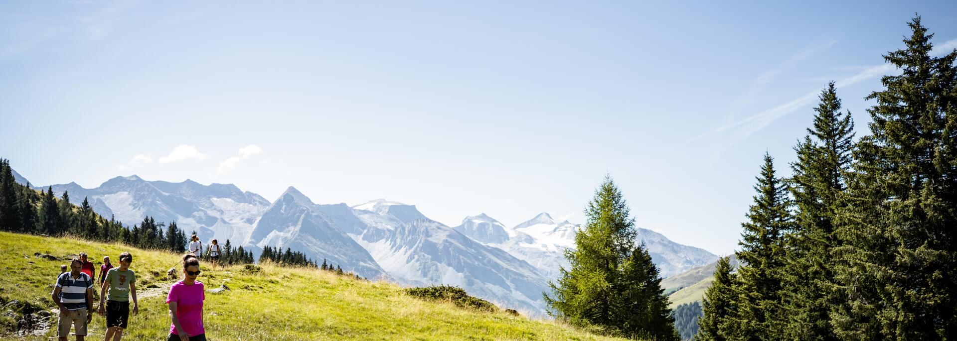 group hike in the Zillertal Valley