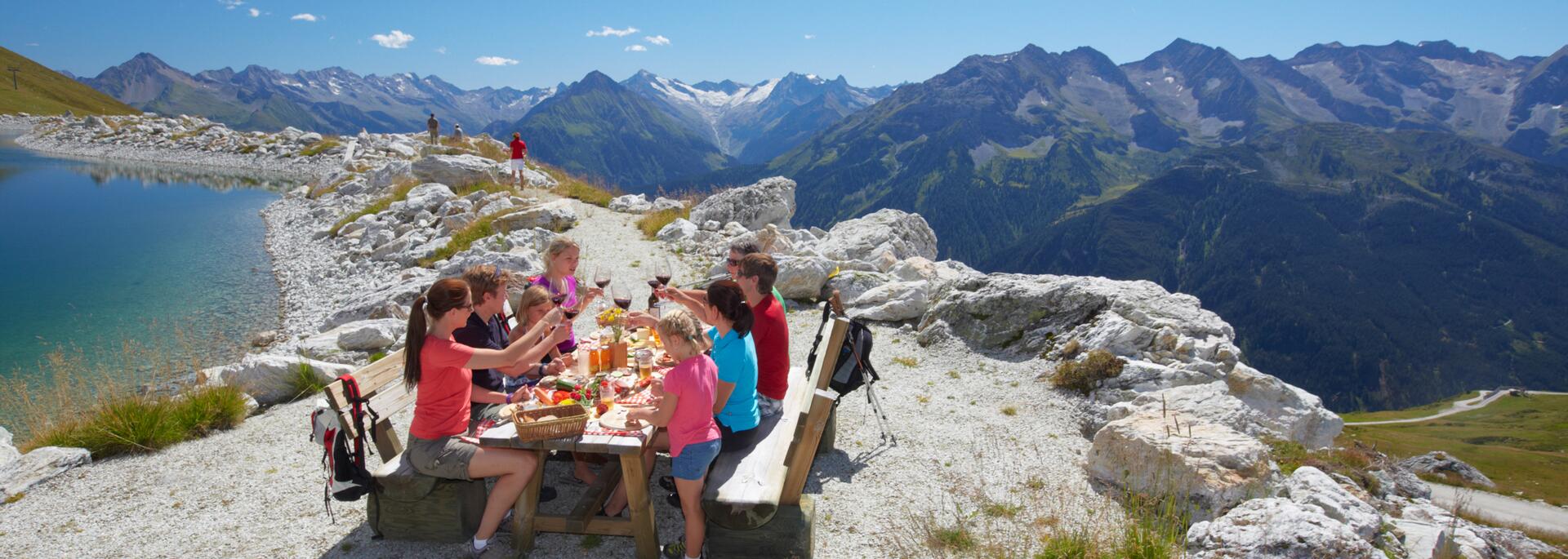 Urlaub mit Freunden in den Bergen