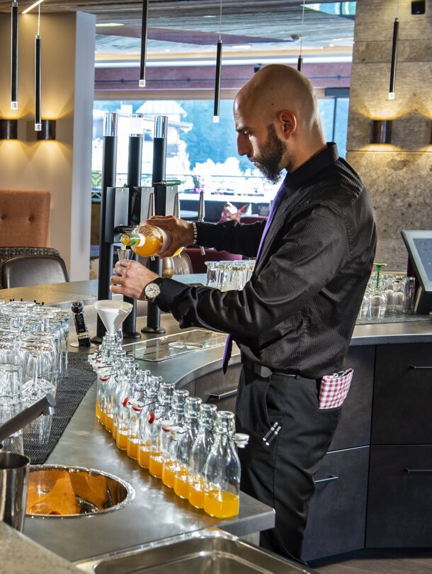 barkeeper hotel Tuxerhof