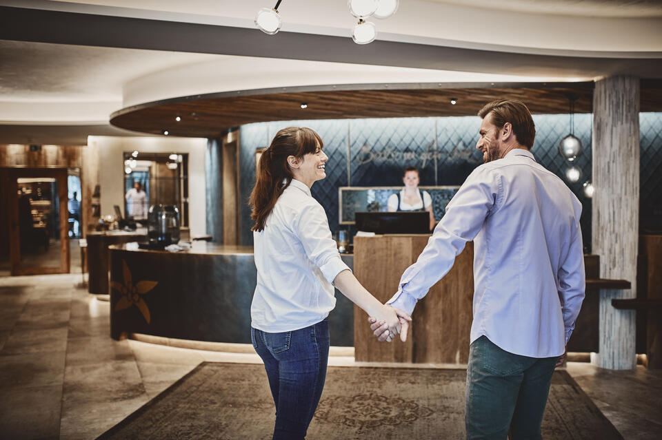 hand in hand on holiday in the Zillertal