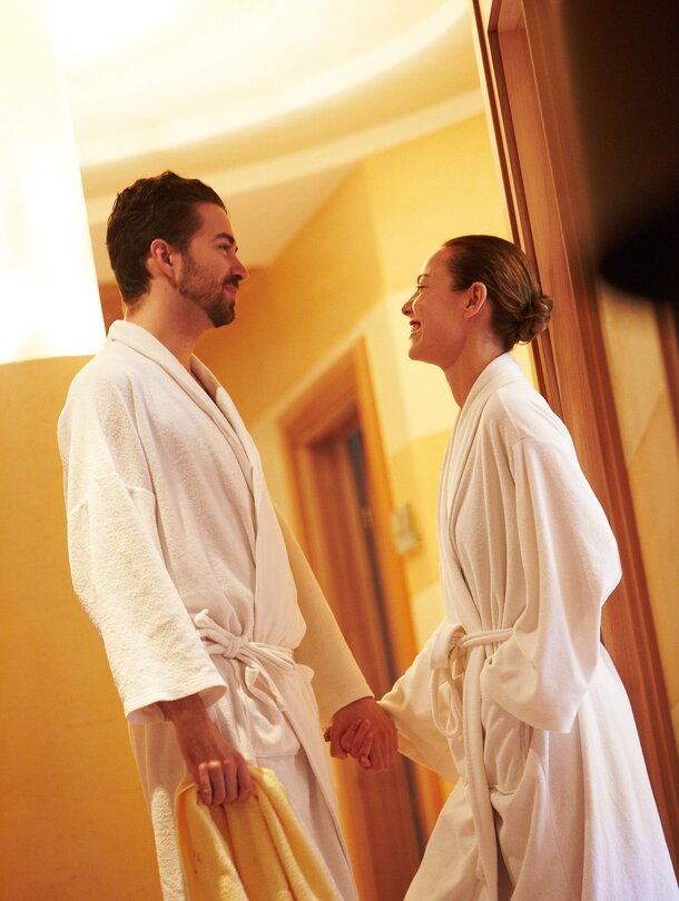 couple in bathrobe wellness hotel Tuxerhof