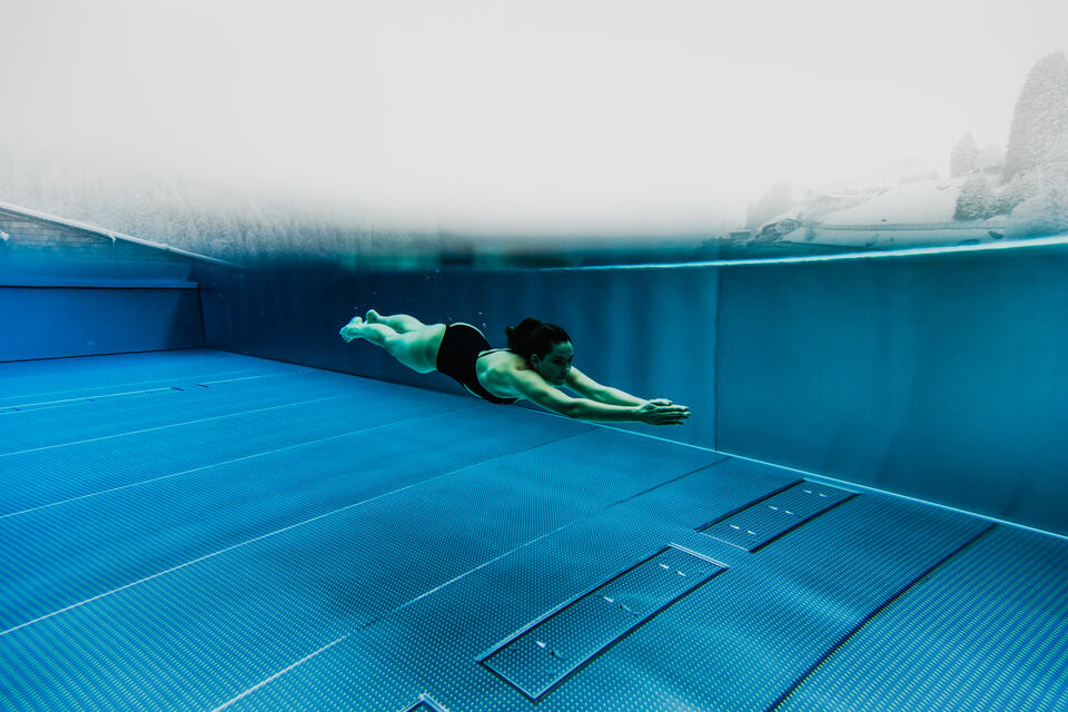 diving in a hotel with outdoor pool Tyrol