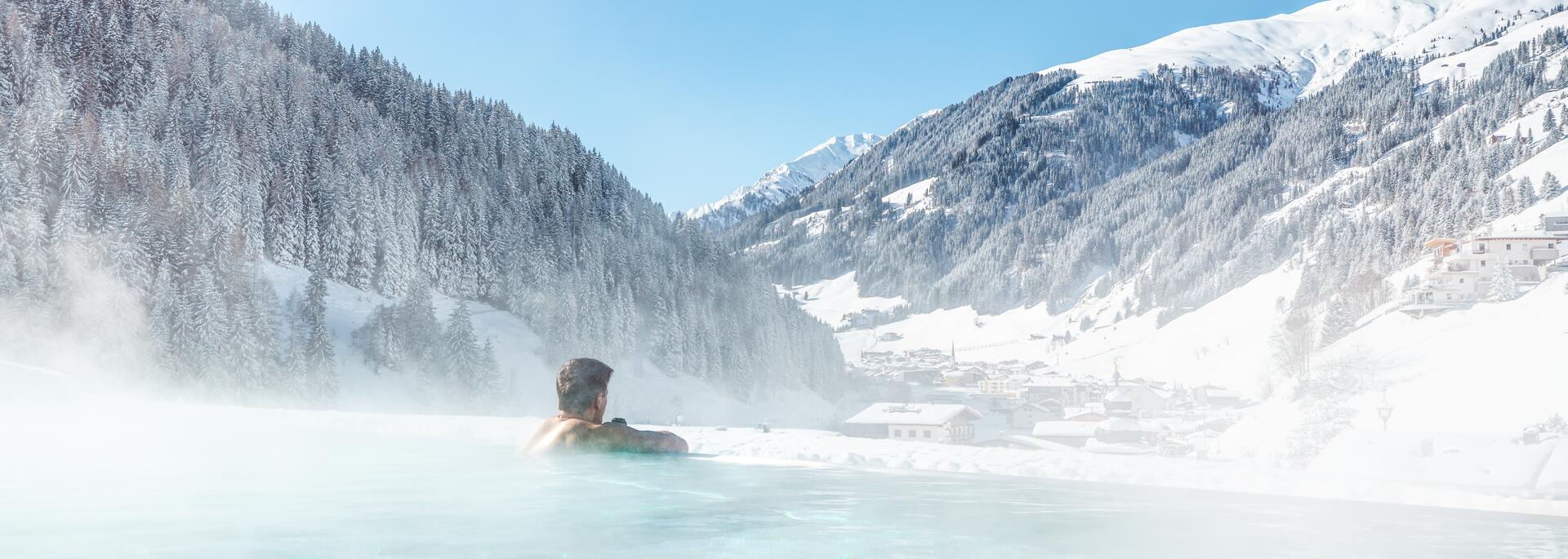 infinity pool in the wellness hotel in tyrol