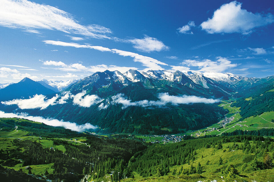 Zillertal Landschaft im Sommer