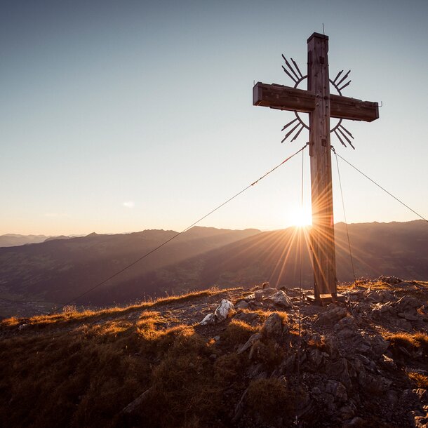 Sonnenaufgang am Gedrechter im Wanderurlaub